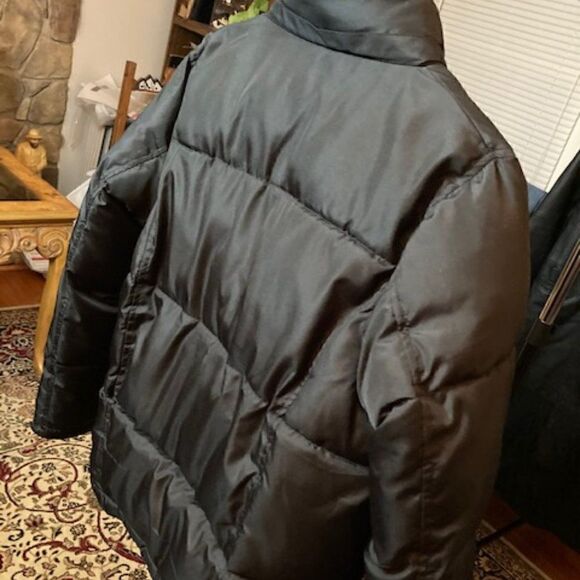 PUFFER JACKET W/NECKLACE & EARRINGS - Picture 2 of 6